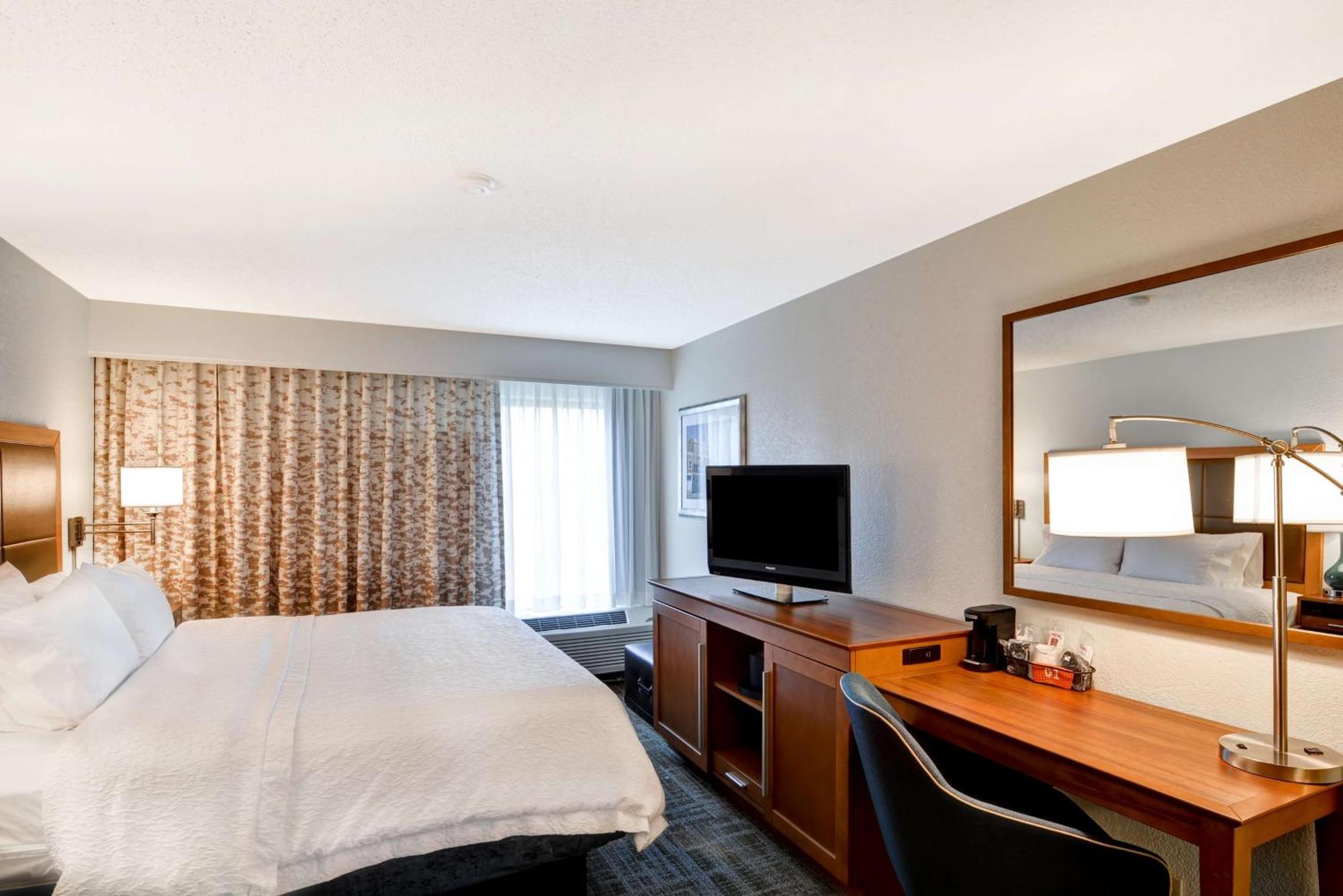 Hampton Inn Memphis Poplar Kültér fotó